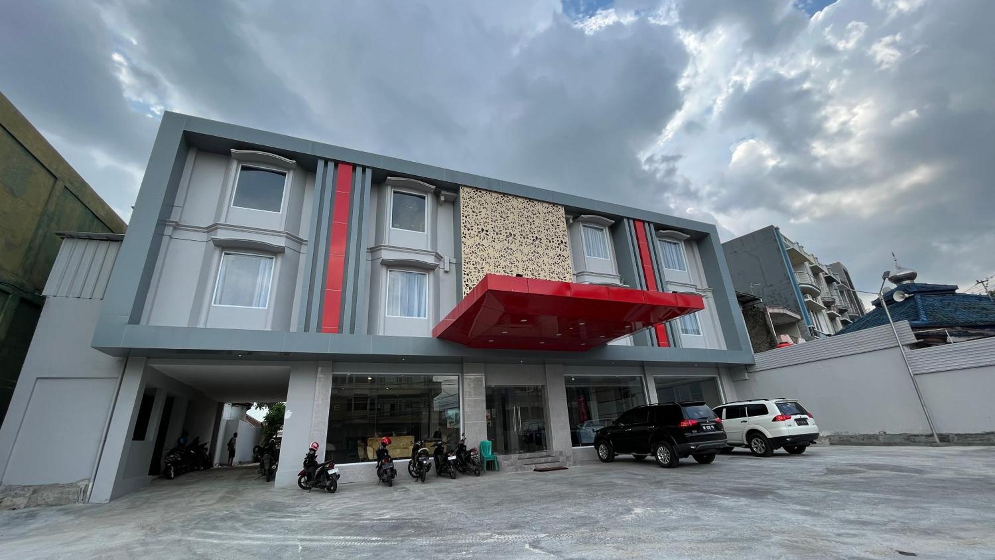 RedDoorz @ Jalan Diponegoro Lampung Hotel Bandar Lampung Bagian luar foto