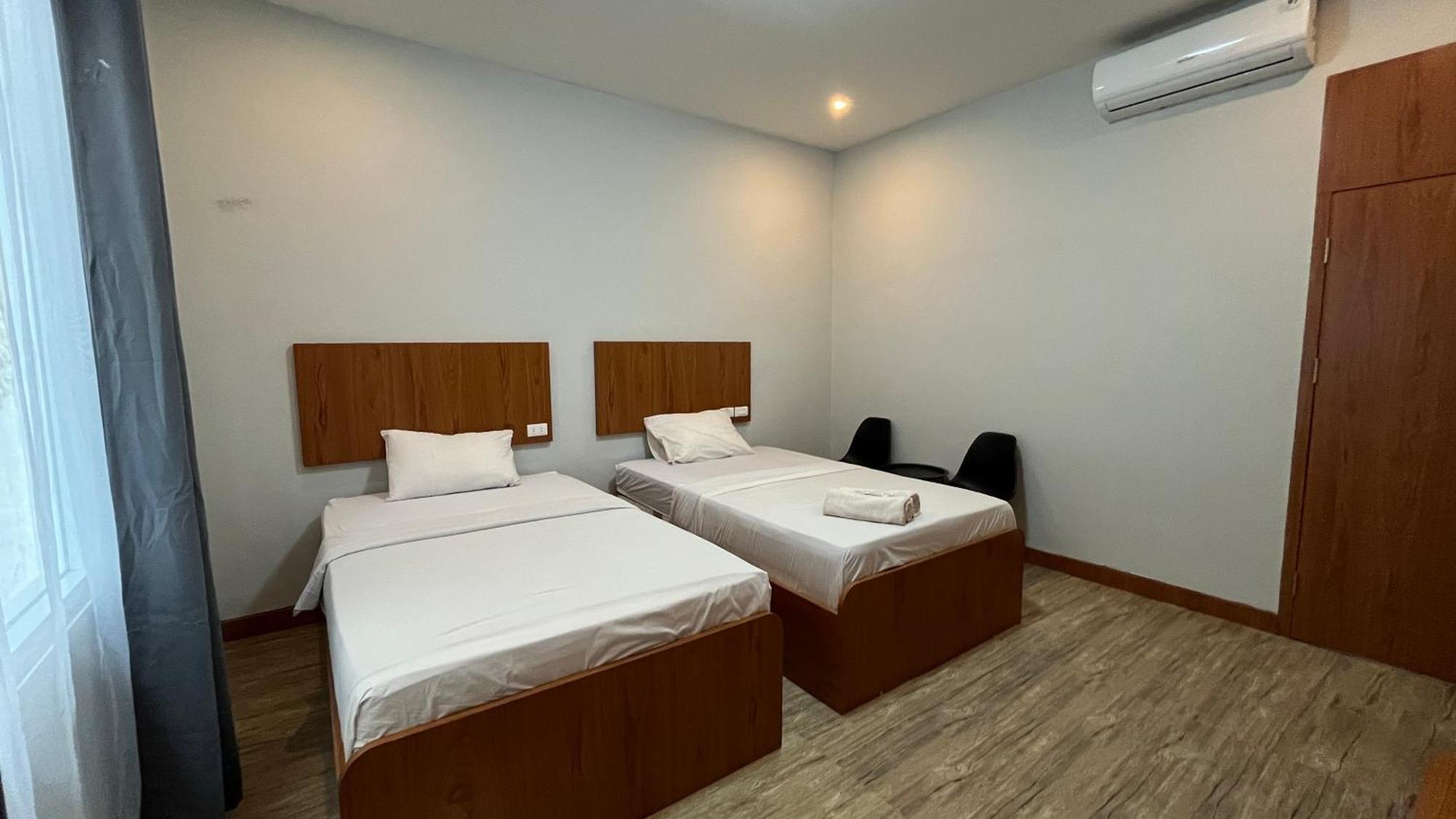 RedDoorz @ Jalan Diponegoro Lampung Hotel Bandar Lampung Bagian luar foto