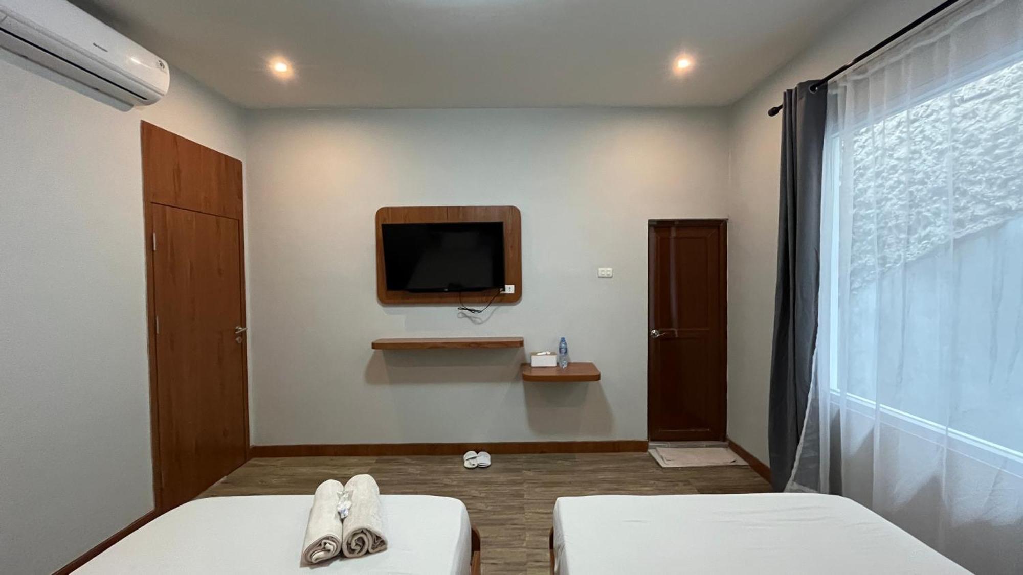 RedDoorz @ Jalan Diponegoro Lampung Hotel Bandar Lampung Bagian luar foto